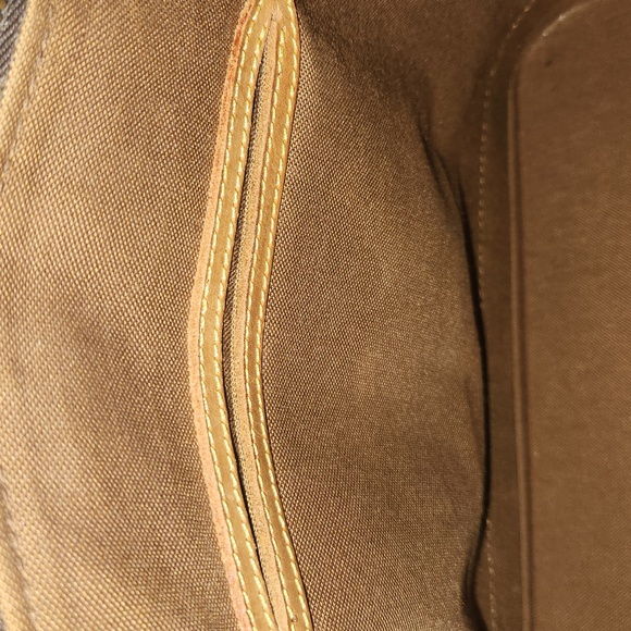 `ღ´- ♥ -`ღ´ Authentic Louis Vuitton Monogram Alma `ღ´- ♥ -`ღ´ GREAT CONDITION - Picture 8 of 17